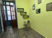 İcarəyə verilir 4 otaqlı 25 m2 ofis Sahil