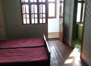 Satılır 1 otaqlı 40 m2 köhnə tikili Memar Əcəmi m.