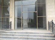 İcarəyə verilir 1 otaqlı 150 m2 obyekt Heydər Əliyev sarayı