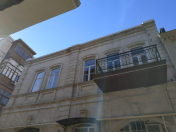 Satılır 3 otaqlı 100 m2 obyekt Sahil m.