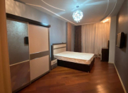 İcarəyə verilir 3 otaqlı 150 m2 yeni tikili Elmlər Akademiyası m.