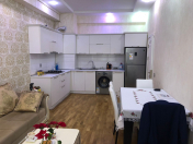 Satılır 2 otaqlı 45 m2 yeni tikili Qara Qarayev m.