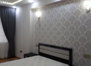 İcarəyə verilir 2 otaqlı 92 m2 yeni tikili Elmlər Akademiyası m.