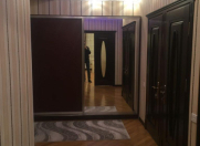 İcarəyə verilir 2 otaqlı 120 m2 köhnə tikili Yasamal r.