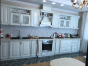 İcarəyə verilir 4 otaqlı 200 m2 yeni tikili Yasamal r.