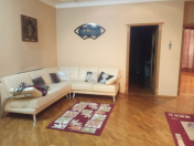 İcarəyə verilir 3 otaqlı 160 m2 yeni tikili Elmlər Akademiyası m.