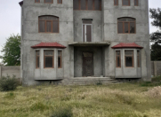 Satılır 8 otaqlı 600 m2 villa Ramana