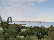 İcarəyə verilir 9 otaqlı 250 m2 ofis Qız Qalası