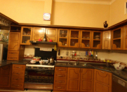 Satılır 6 otaqlı 310 m2 köhnə tikili Qış parkı