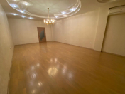 İcarəyə verilir 3 otaqlı 135 m2 yeni tikili 4 mkr