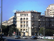 Satılır 2 otaqlı 85 m2 köhnə tikili Dövlət Statistika Komitəsi