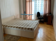 İcarəyə verilir 3 otaqlı 115 m2 yeni tikili Nizami m.