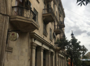 Satılır 9 otaqlı 250 m2 köhnə tikili Neft Akademiyası