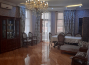 Satılır 4 otaqlı 178 m2 yeni tikili Zabitlər parkı