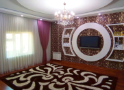 Satılır 5 otaqlı 260 m2 həyət evi 28 Mall