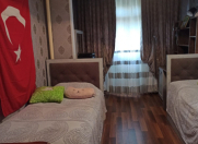 Satılır 3 otaqlı 70 m2 köhnə tikili Sərhədçi İdman kompleksi