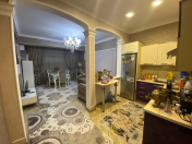 İcarəyə verilir 3 otaqlı 110 m2 yeni tikili Gənclik m.