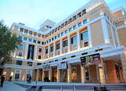 Satılır 3 otaqlı 90 m2 köhnə tikili Mərkəzi Univermaq