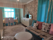 Satılır 3 otaqlı 80 m2 köhnə tikili Xalqlar Dostluğu m.