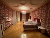 İcarəyə verilir 4 otaqlı 180 m2 yeni tikili Şah İsmayıl Xətai m.
