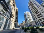 Satılır 4 otaqlı 231 m2 yeni tikili Koroğlu m.