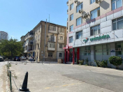 Satılır 2 otaqlı 60 m2 obyekt Elmlər Akademiyası m.