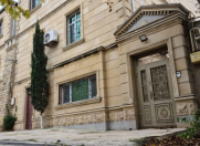 Satılır 8 otaqlı 350 m2 villa Qaraçuxur