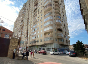 İcarəyə verilir 3 otaqlı 125 m2 yeni tikili İnşaatçılar m.