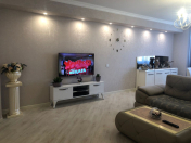 İcarəyə verilir 3 otaqlı 153 m2 yeni tikili Şah İsmayıl Xətai m.