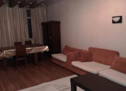 İcarəyə verilir 3 otaqlı 130 m2 yeni tikili Memar Əcəmi m.