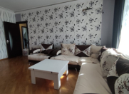 İcarəyə verilir 4 otaqlı 115 m2 köhnə tikili Yeni Yasamal