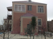 Satılır 5 otaqlı 240 m2 bağ evi Buzovna