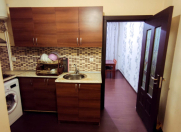 İcarəyə verilir 2 otaqlı 50 m2 köhnə tikili Səməd Vurğun parkı