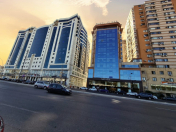 İcarəyə verilir 4 otaqlı 200 m2 ofis Şah İsmayıl Xətai m.