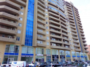 İcarəyə verilir 2 otaqlı 119 m2 yeni tikili 28 May m.