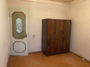 İcarəyə verilir 3 otaqlı 60 m2 köhnə tikili Xalqlar Dostluğu m.