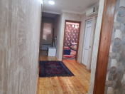Satılır 3 otaqlı 180 m2 həyət evi Binə