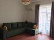 İcarəyə verilir 2 otaqlı 65 m2 köhnə tikili Nizami m.