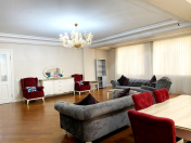 İcarəyə verilir 3 otaqlı 150 m2 yeni tikili Nizami m.