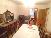 İcarəyə verilir 3 otaqlı 60 m2 köhnə tikili Elmlər Akademiyası m.