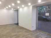 İcarəyə verilir 1 otaqlı 100 m2 obyekt Nizami m.