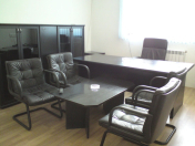 İcarəyə verilir 4 otaqlı 100 m2 obyekt Elmlər Akademiyası m.