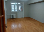 İcarəyə verilir 3 otaqlı 50 m2 köhnə tikili Gənclik m.