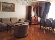 İcarəyə verilir 4 otaqlı 140 m2 yeni tikili Gənclik m.