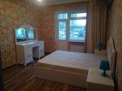 İcarəyə verilir 3 otaqlı 60 m2 köhnə tikili Hüseyn Cavid parkı