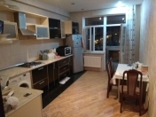 İcarəyə verilir 4 otaqlı 135 m2 yeni tikili Nərimanov r.