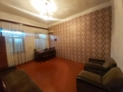 Satılır 2 otaqlı 68 m2 köhnə tikili NZS