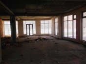 Satılır 1 otaqlı 78 m2 obyekt Masazır