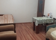 İcarəyə verilir 1 otaqlı 30 m2 köhnə tikili Abu Arena