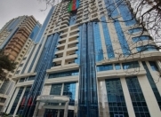 İcarəyə verilir 4 otaqlı 240 m2 yeni tikili Səbail r.